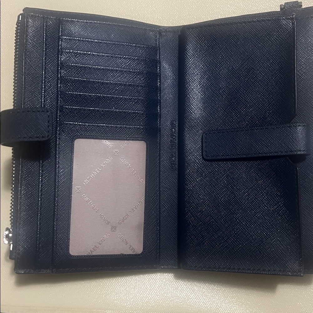 Michael Kors Wallet Wristlet Blue w/silver hardware & MK LINING - Picture 8 of 8